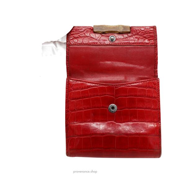 🔴 Gucci Bamboo Trifold Wallet - Red Crocodile Leather - Picture 12 of 15